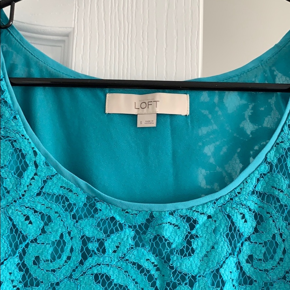 Lace Aqua Top - Picture 2 of 3